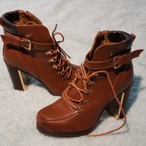 Torrid boots